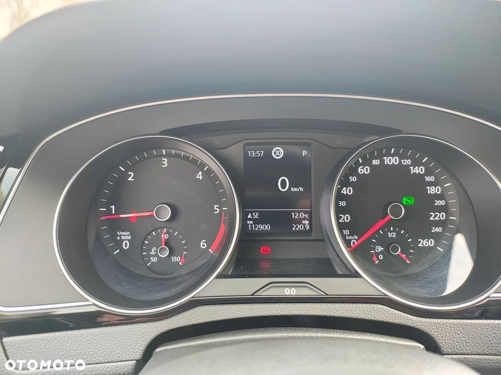 Volkswagen Passat 2.0 TDI EVO Business DSG - 35