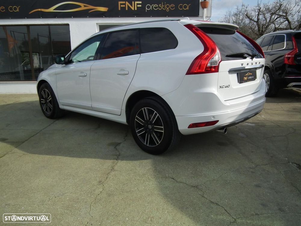 Volvo XC 60 2.0 D3 Dynamic Edition Geartronic - 7