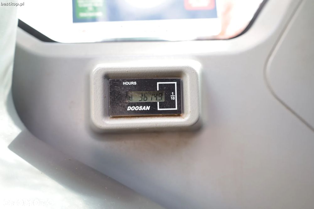 Doosan DX235LCR - 25