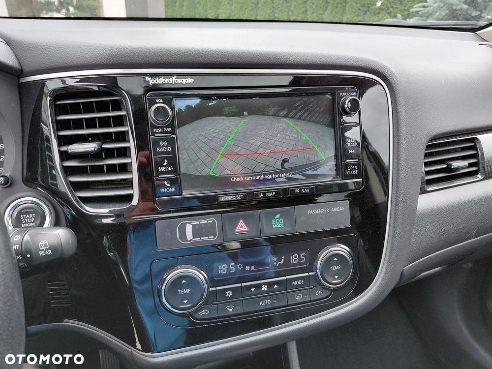 Mitsubishi Outlander 2.0 Instyle SDA 4WD CVT - 35