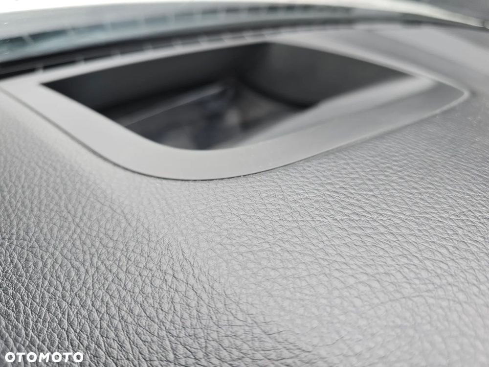 BMW Seria 5 520d xDrive Luxury Line - 26