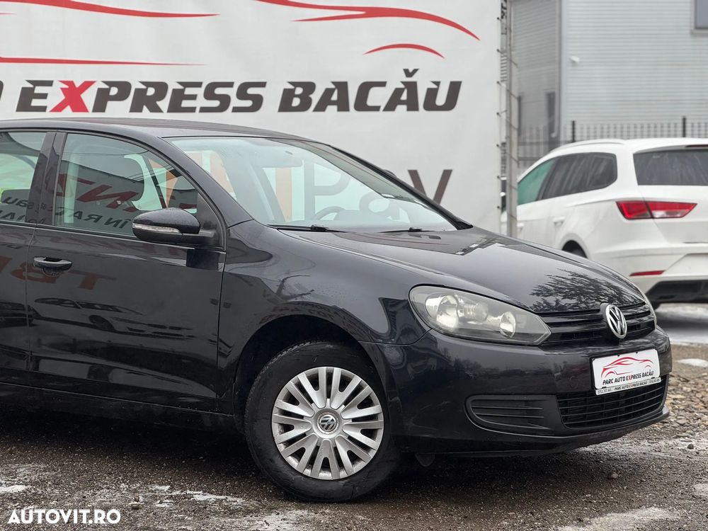 Volkswagen Golf - 13