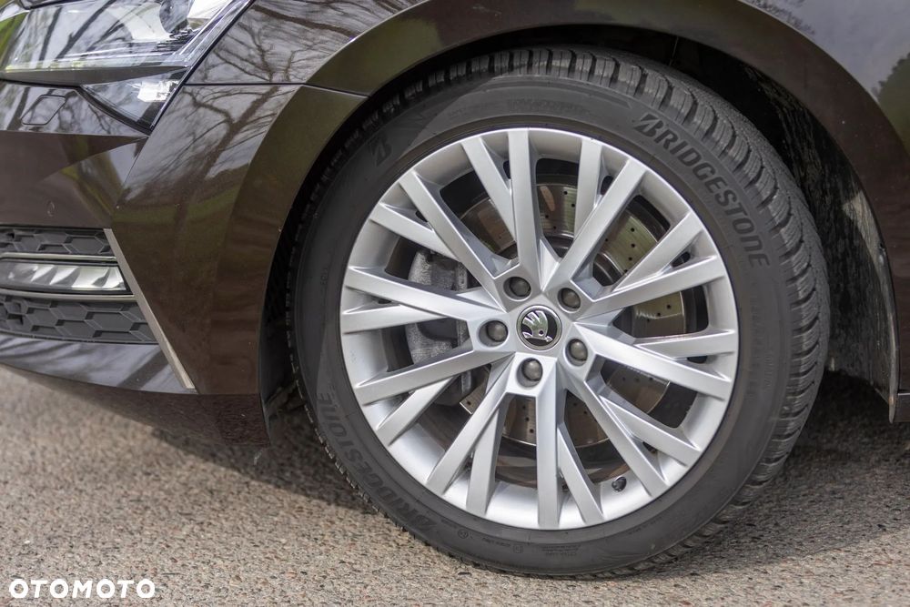 Skoda Superb 2.0 TSI 4x4 L&K DSG - 27