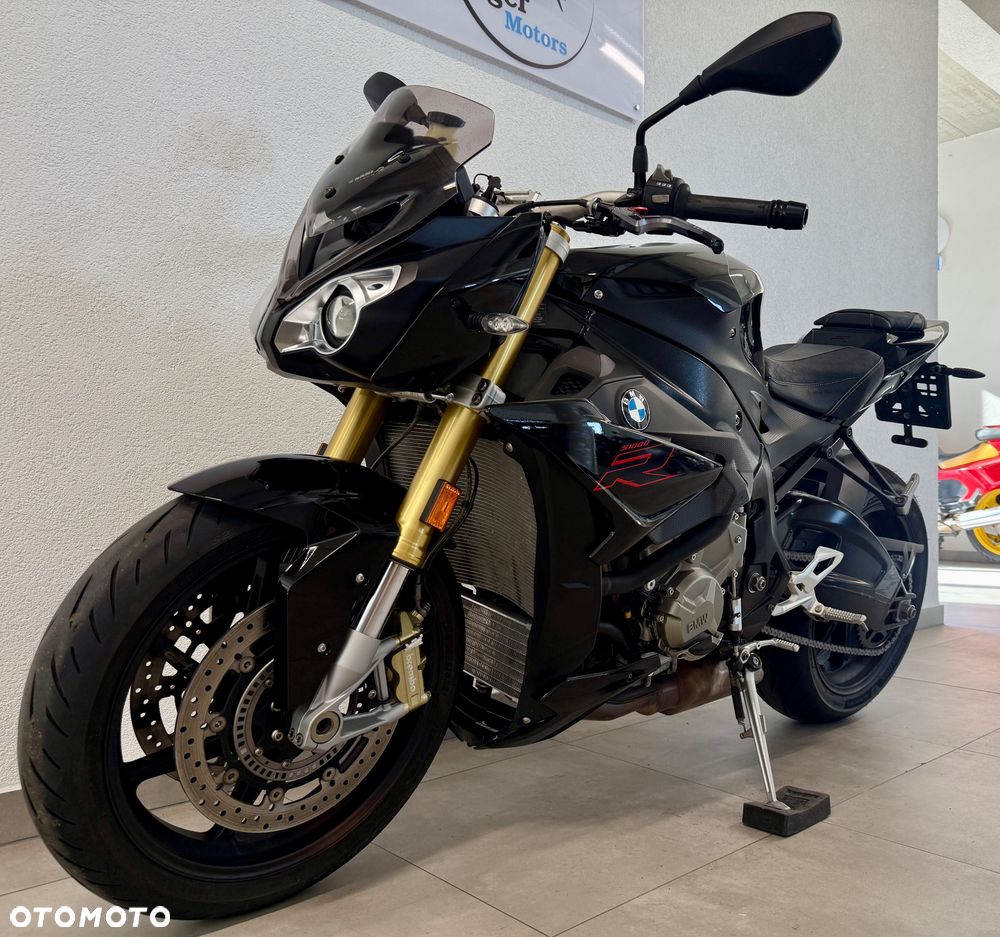BMW S - 2
