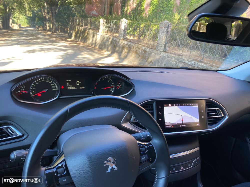 Peugeot 308 SW 1.5 BlueHDi Allure - 43