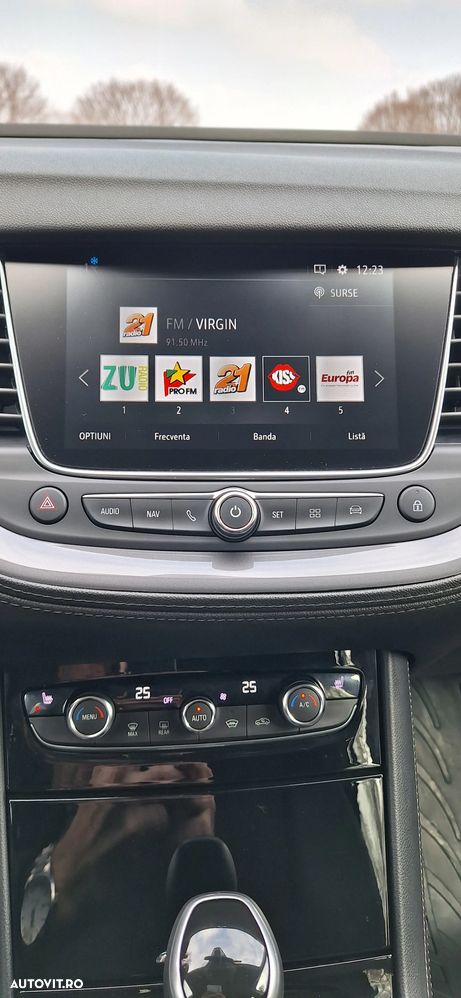 Opel Grandland X 1.2 Turbo START/STOP Innovation Aut. - 24
