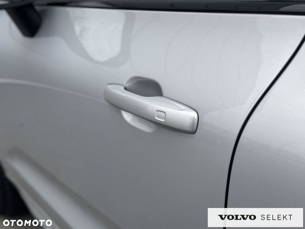 Volvo XC 60 - 35