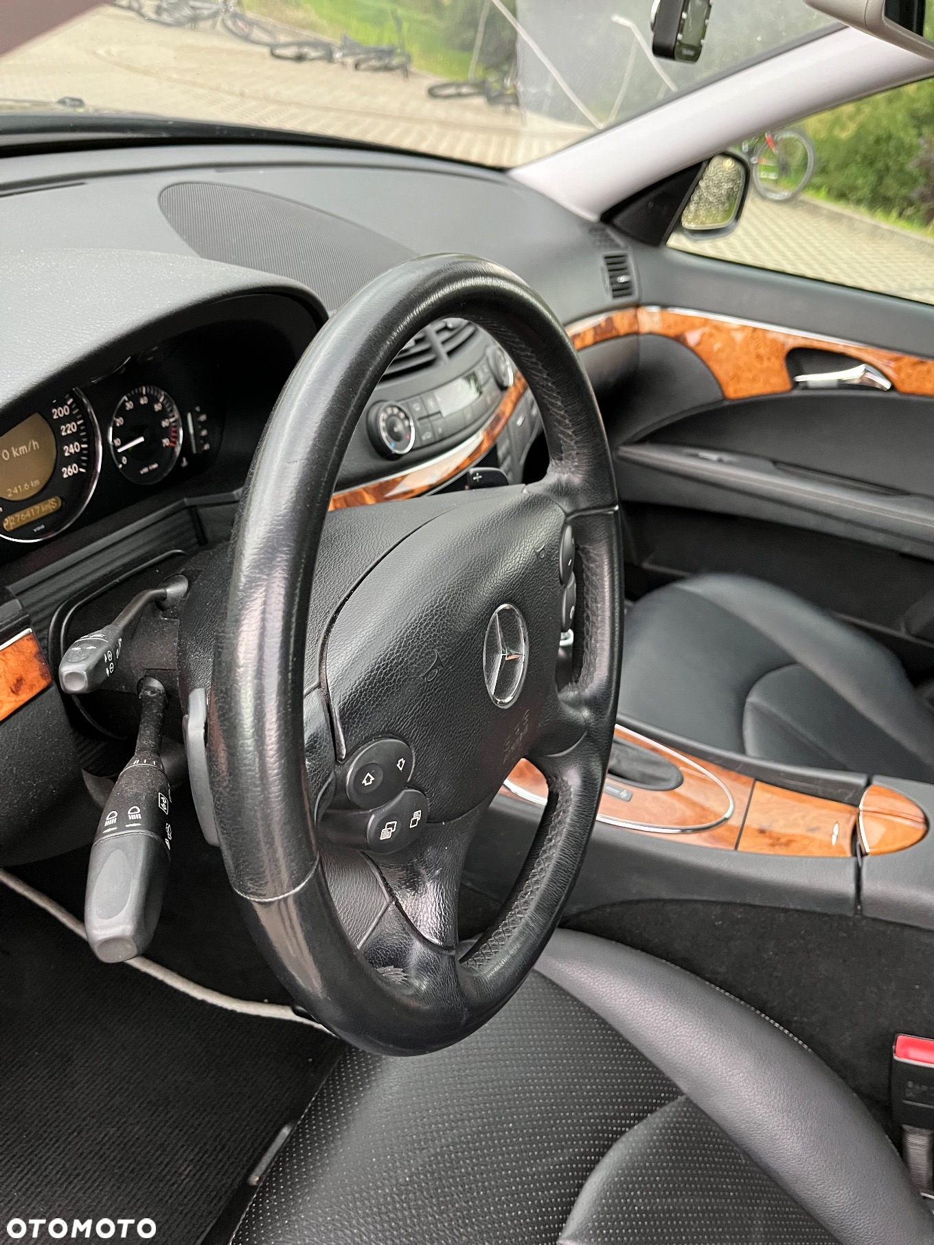 Mercedes-Benz Klasa E 200 T Kompressor Automatik Classic - 10