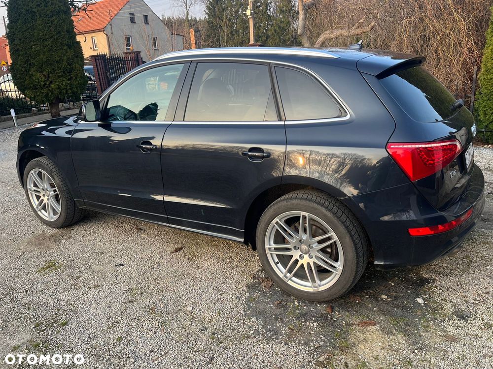 Audi Q5 3.2 FSI Quattro S tronic - 22