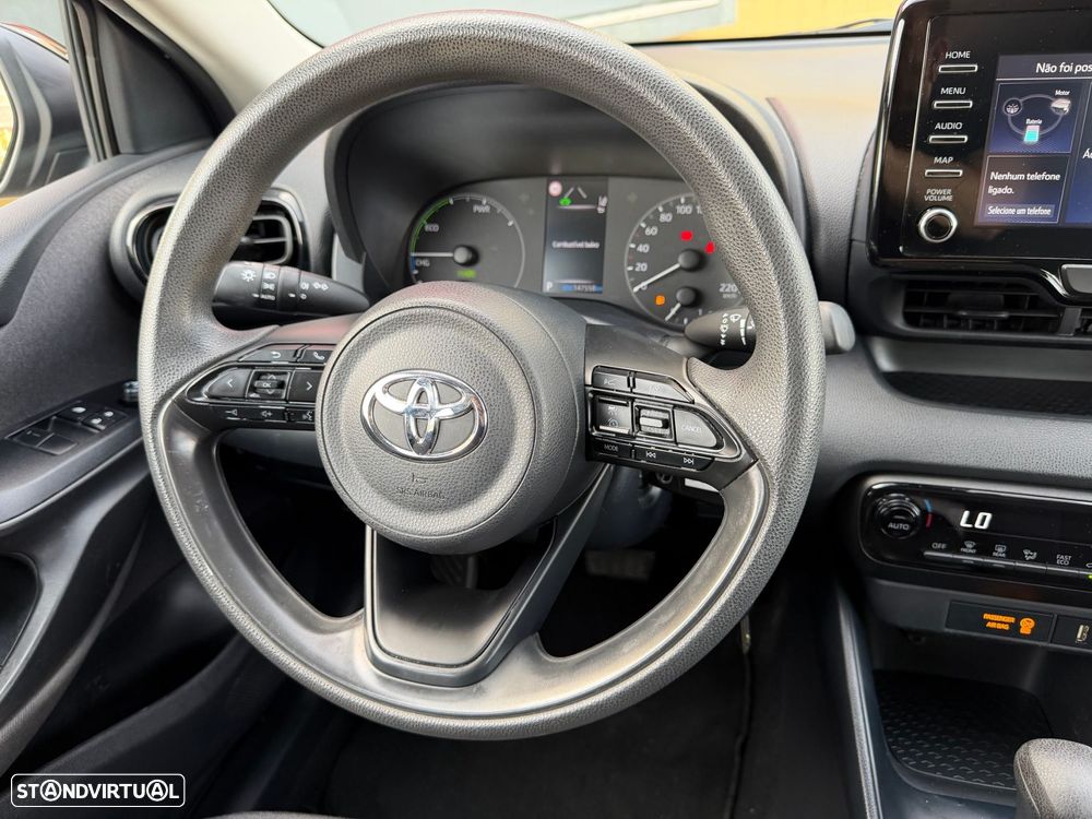 Toyota Yaris 1.5 HDF Comfort - 26