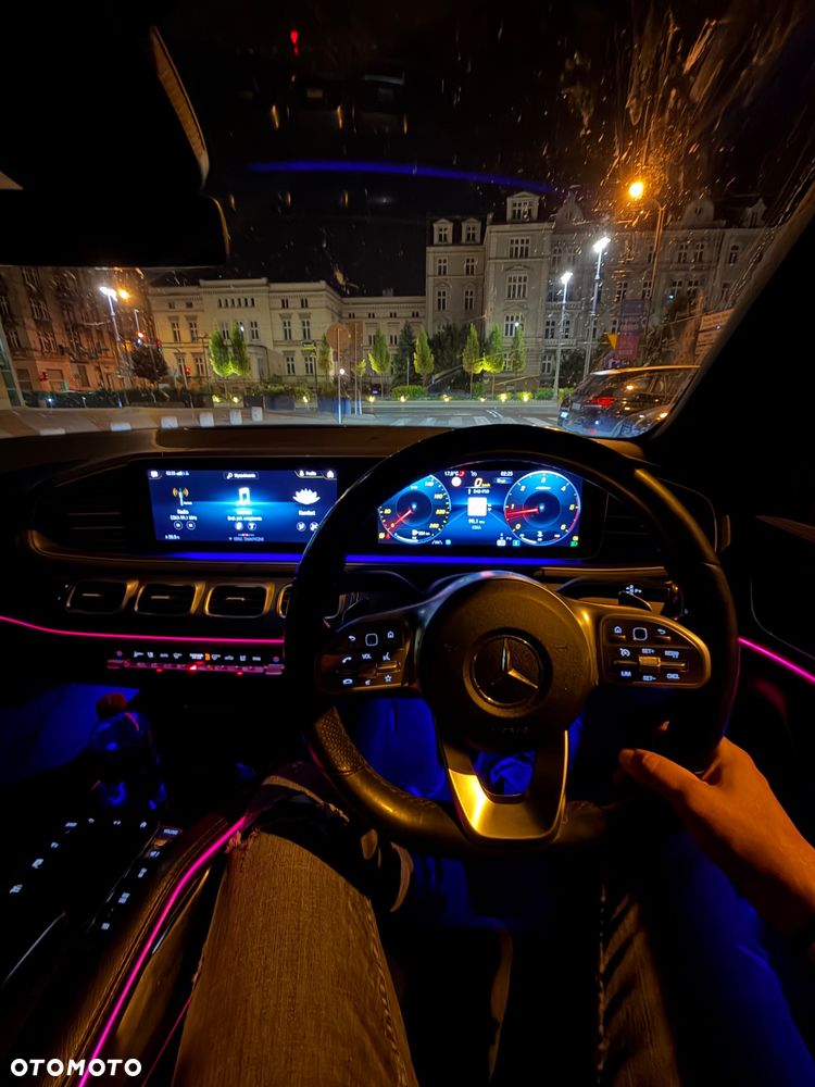 Mercedes-Benz GLE 350 d 4Matic 9G-TRONIC AMG Line - 32