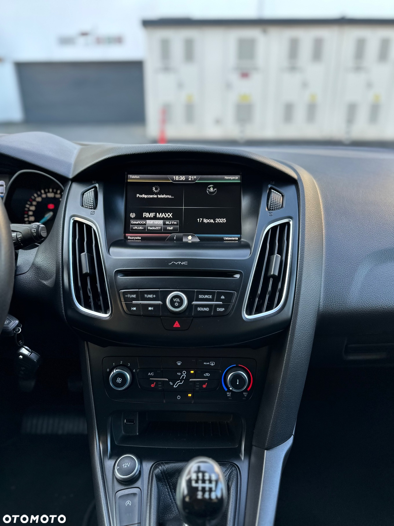 Ford Focus 1.0 EcoBoost Trend - 18