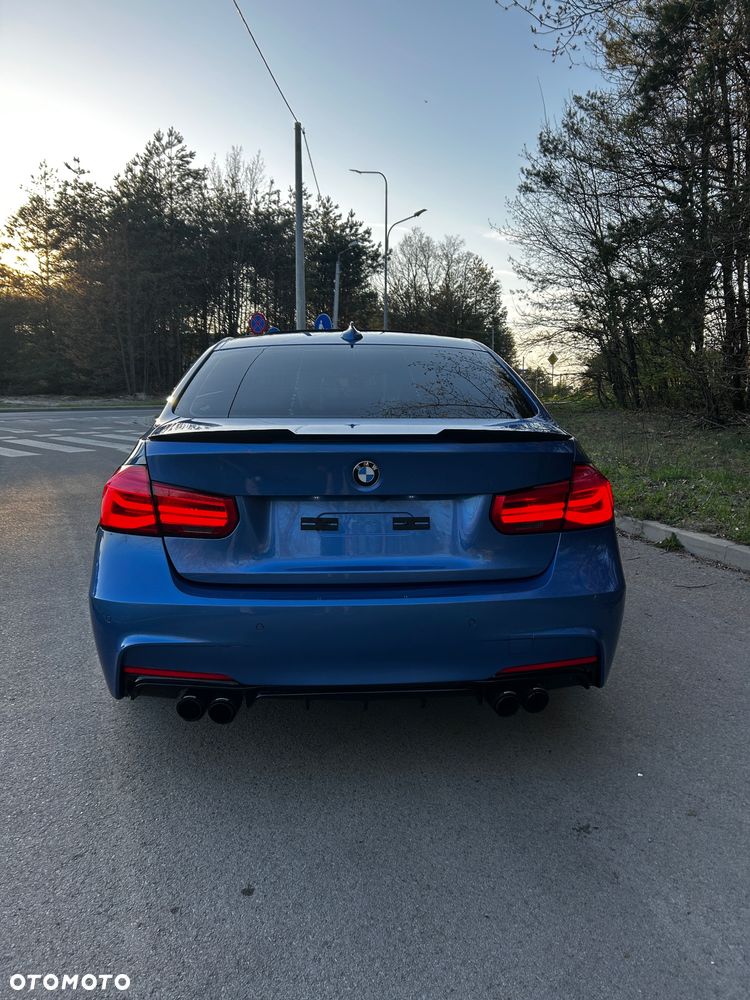 BMW Seria 3 335i xDrive Edition Sport - 38