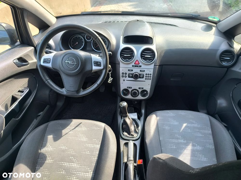 Opel Corsa 1.2 16V Enjoy - 7