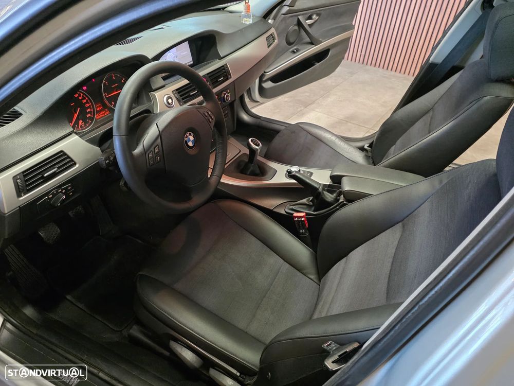 BMW 320 d Navigation - 20