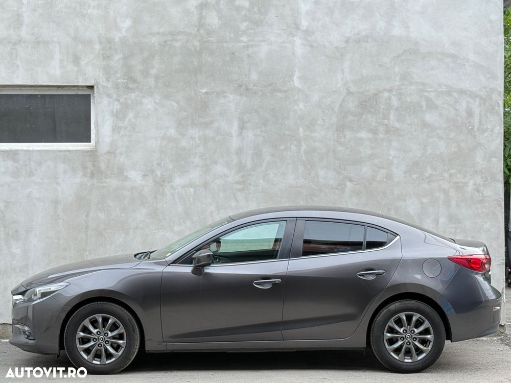 Mazda 3 - 11
