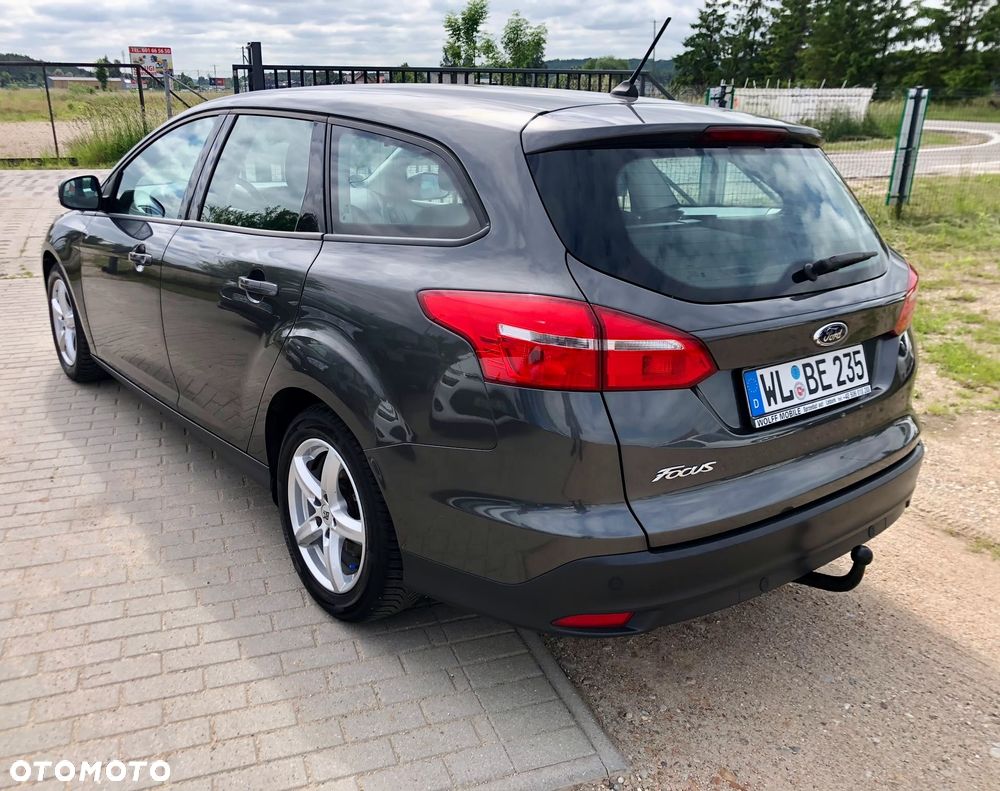 Ford Focus 1.5 TDCi DPF Start-Stopp-System Titanium - 4