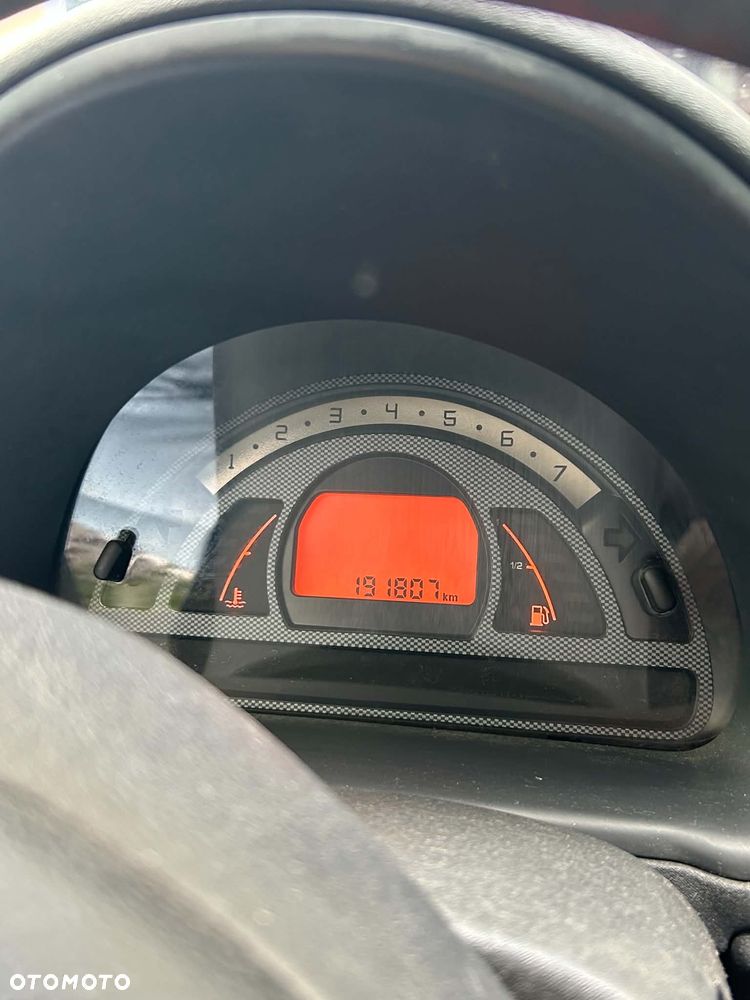Citroën C2 1.4 VTR - 7