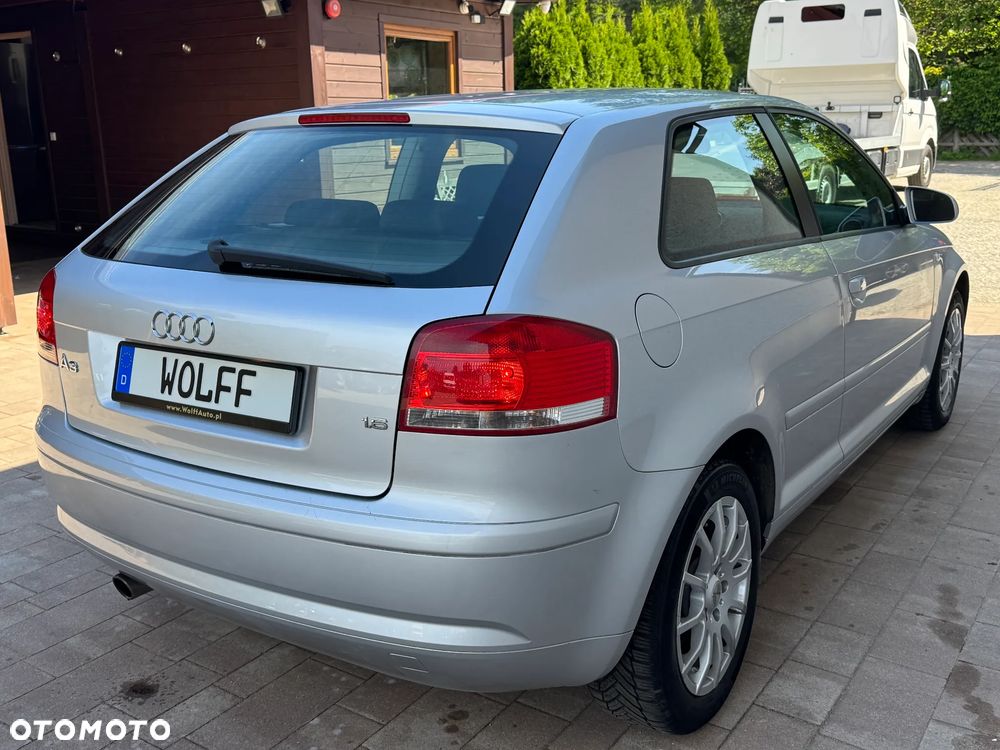 Audi A3 3-drzwiowe 1.6 Attraction - 3