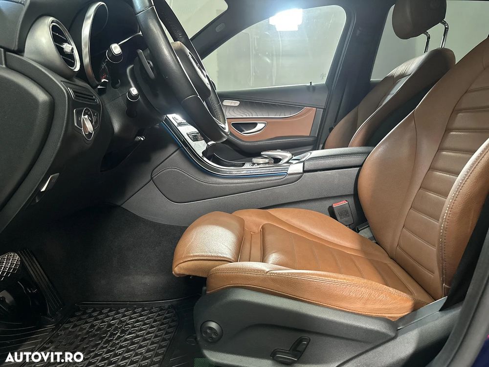 Mercedes-Benz GLC 250 d 4MATIC - 24