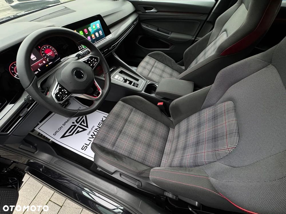 Volkswagen Golf VIII 2.0 TSI GTI DSG - 24
