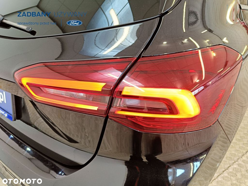 Ford Focus 1.0 EcoBoost ST-Line X - 32