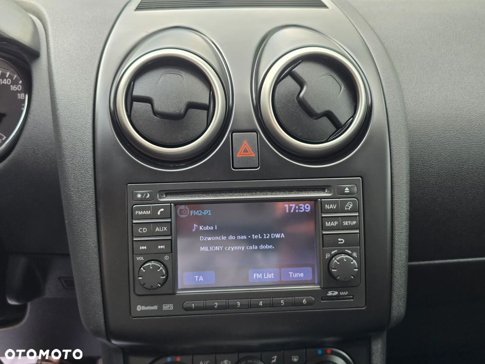 Nissan Qashqai 2.0 4 x 4 CVT tekna - 38