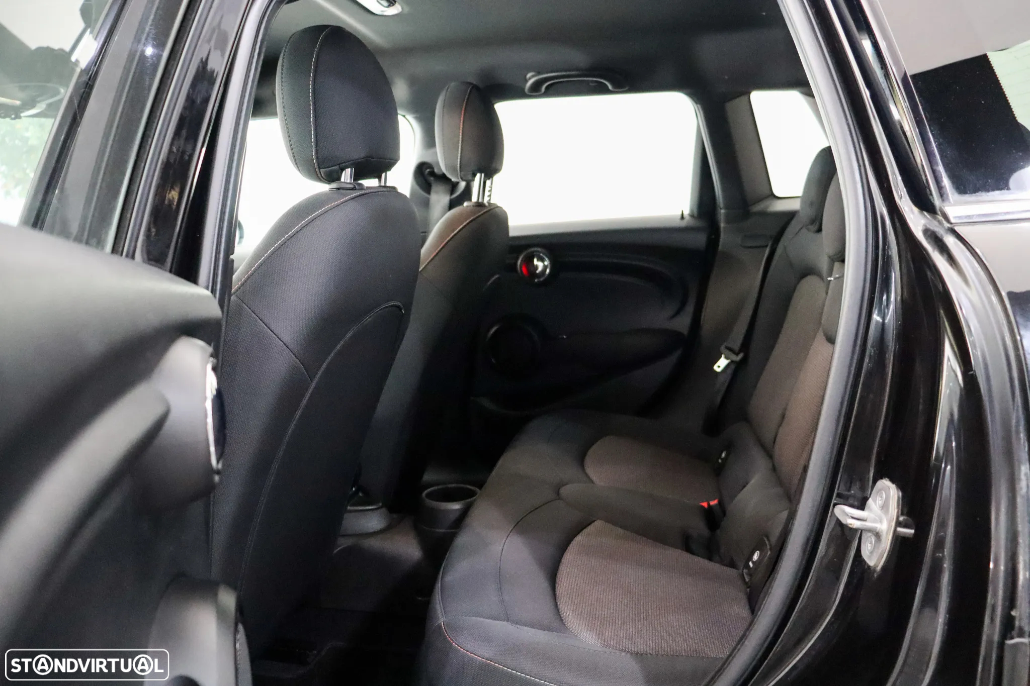 MINI 5 Portas One - 12