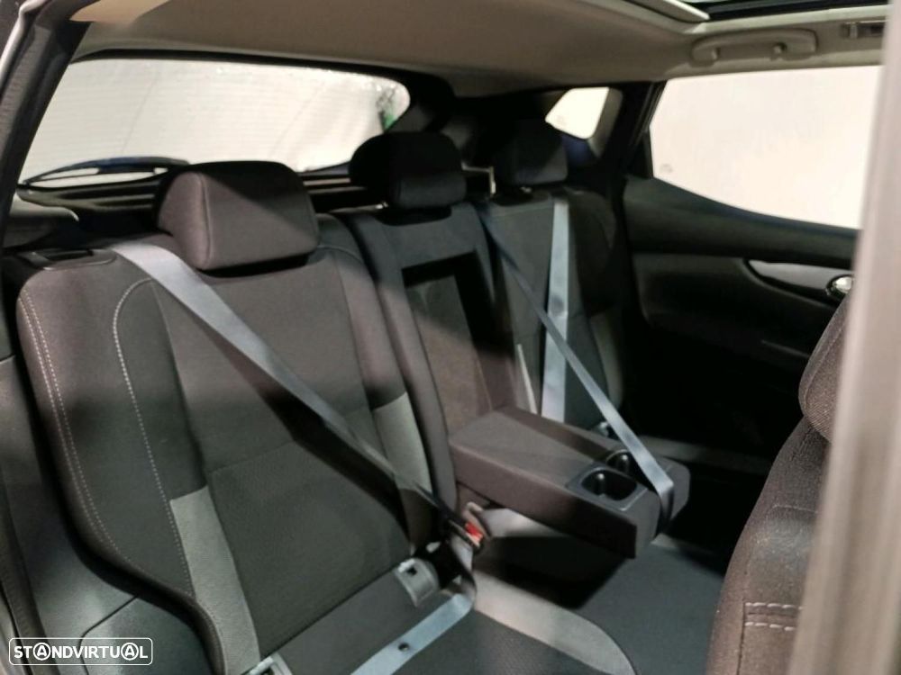 Nissan Qashqai 1.5 dCi N-Connecta Business - 13