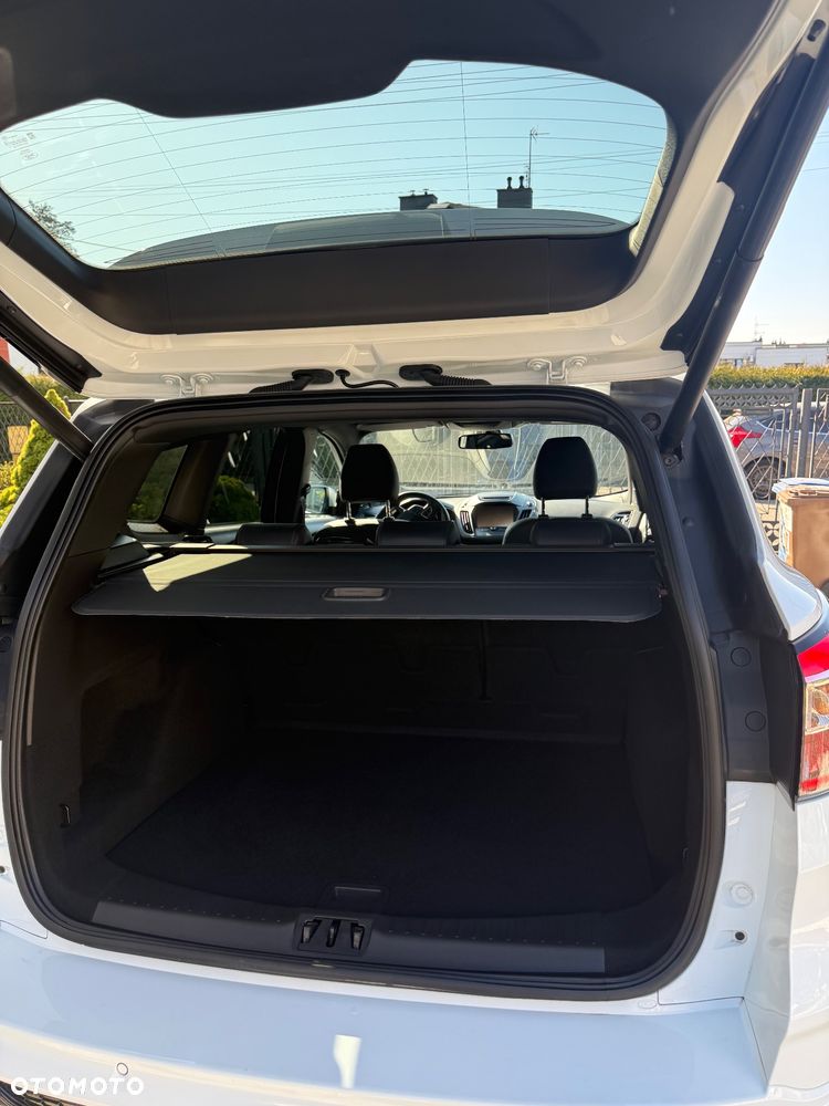 Ford Kuga 2.0 TDCi AWD ST-Line - 7