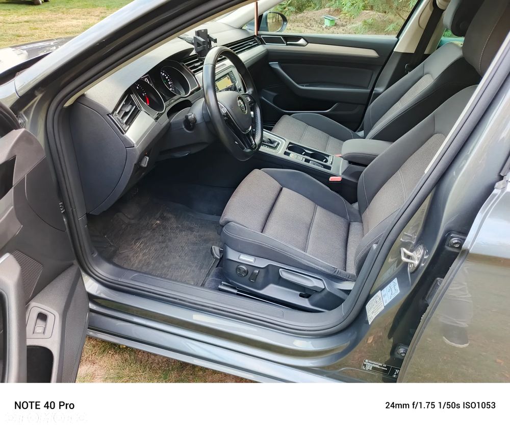 Volkswagen Passat Variant 2.0 TDI DSG (BlueMotion Technology) Comfortline - 10