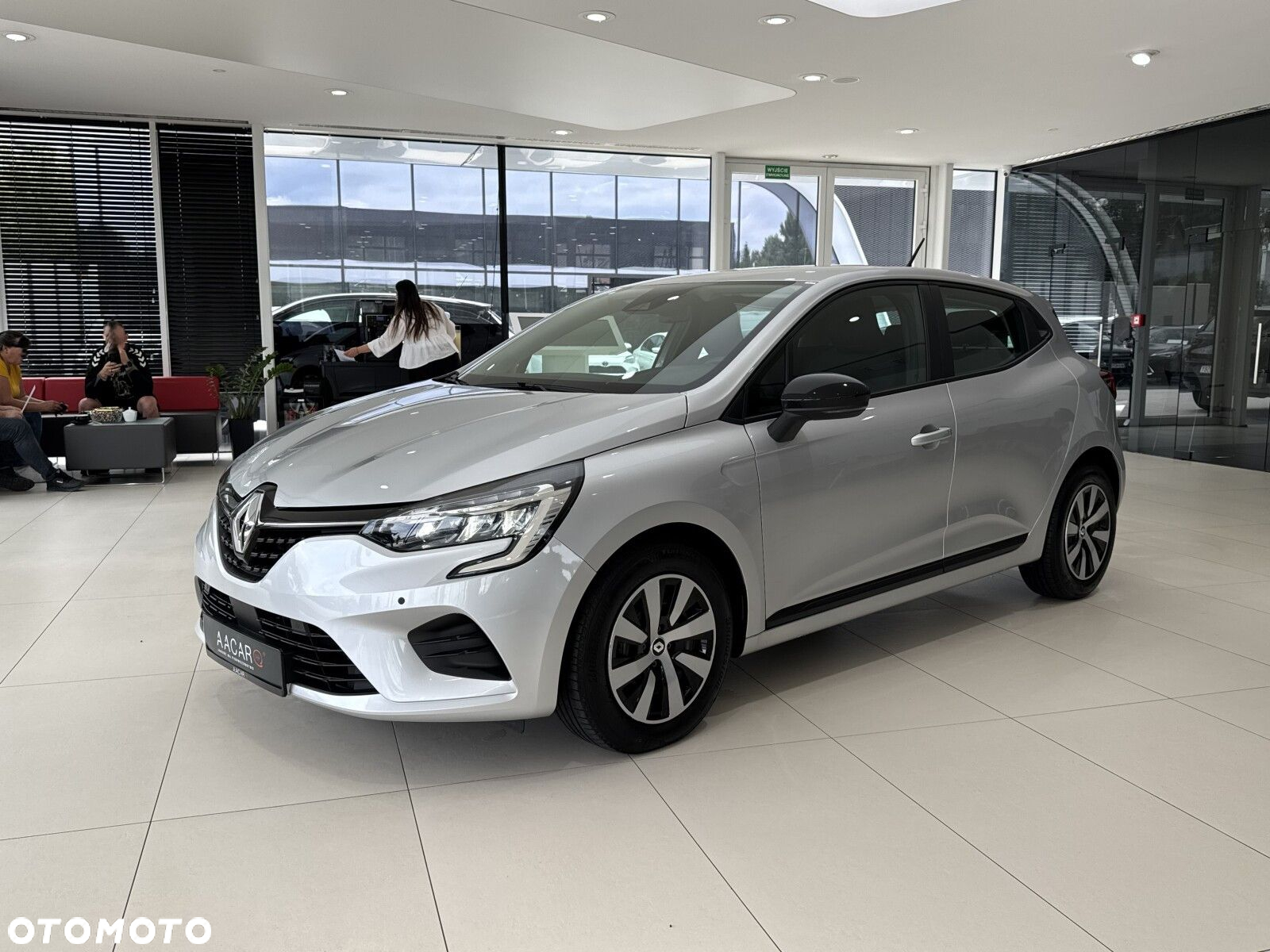 Renault Clio - 2