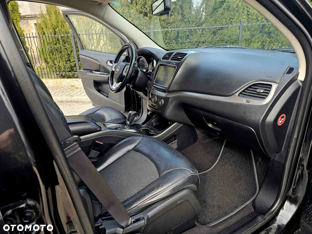 Fiat Freemont 2.0 Multijet 16V DPF Automatik Allrad Cross - 23