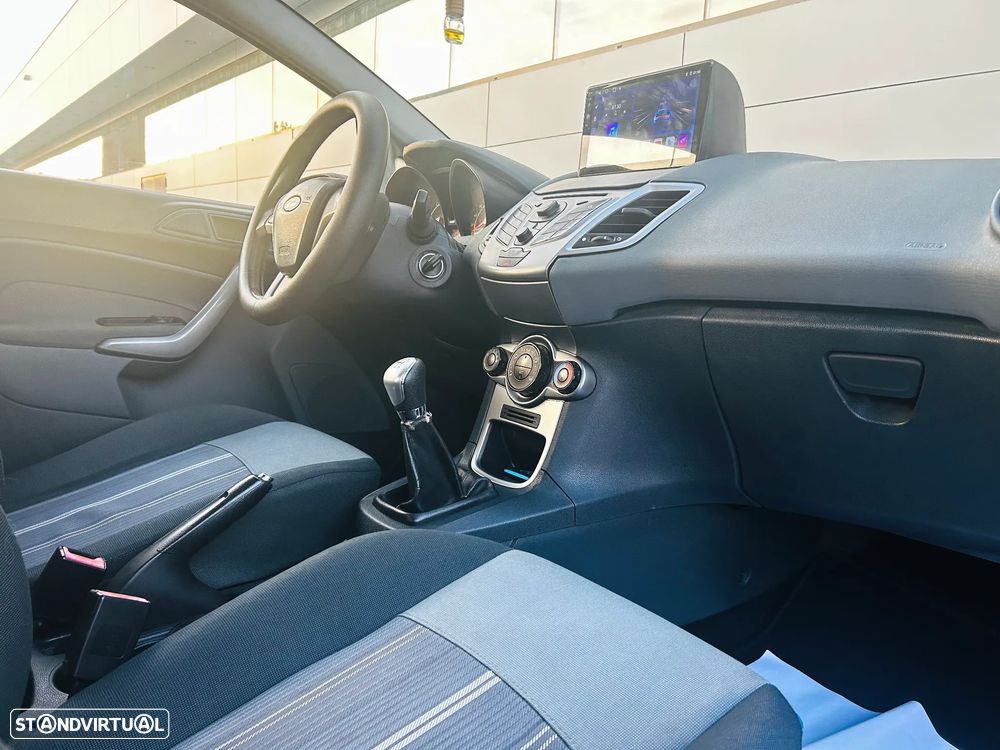 Ford Fiesta 1.4 TDCi Trend - 13