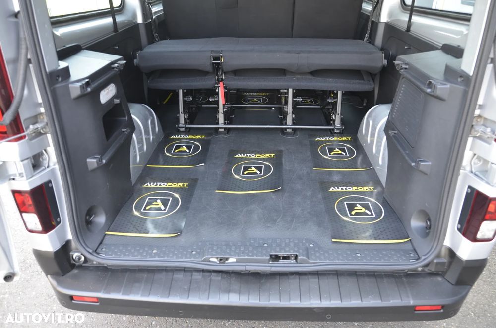 Renault Trafic ENERGY Grand Spaceclass - 22