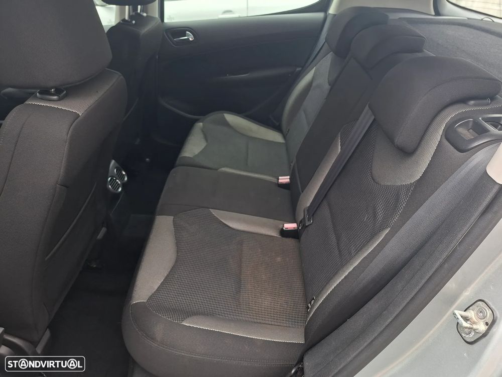 Peugeot 308 1.6 HDi Sport CMP6 - 15