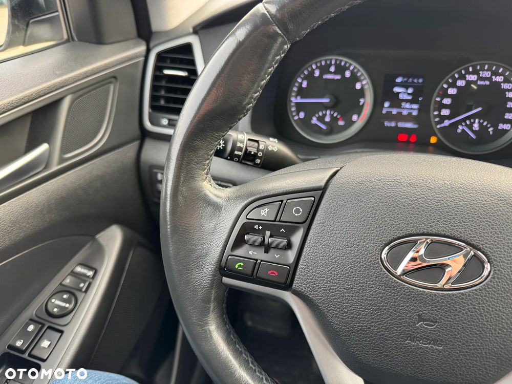 Hyundai Tucson blue 1.6 GDi 2WD Navi - 14