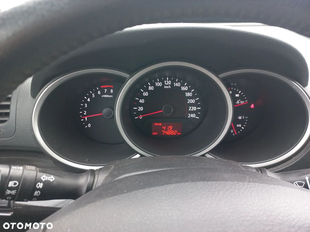 Kia Sorento 2.4 CVVT Attract - 9