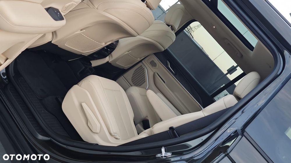 Jeep Grand Cherokee - 17