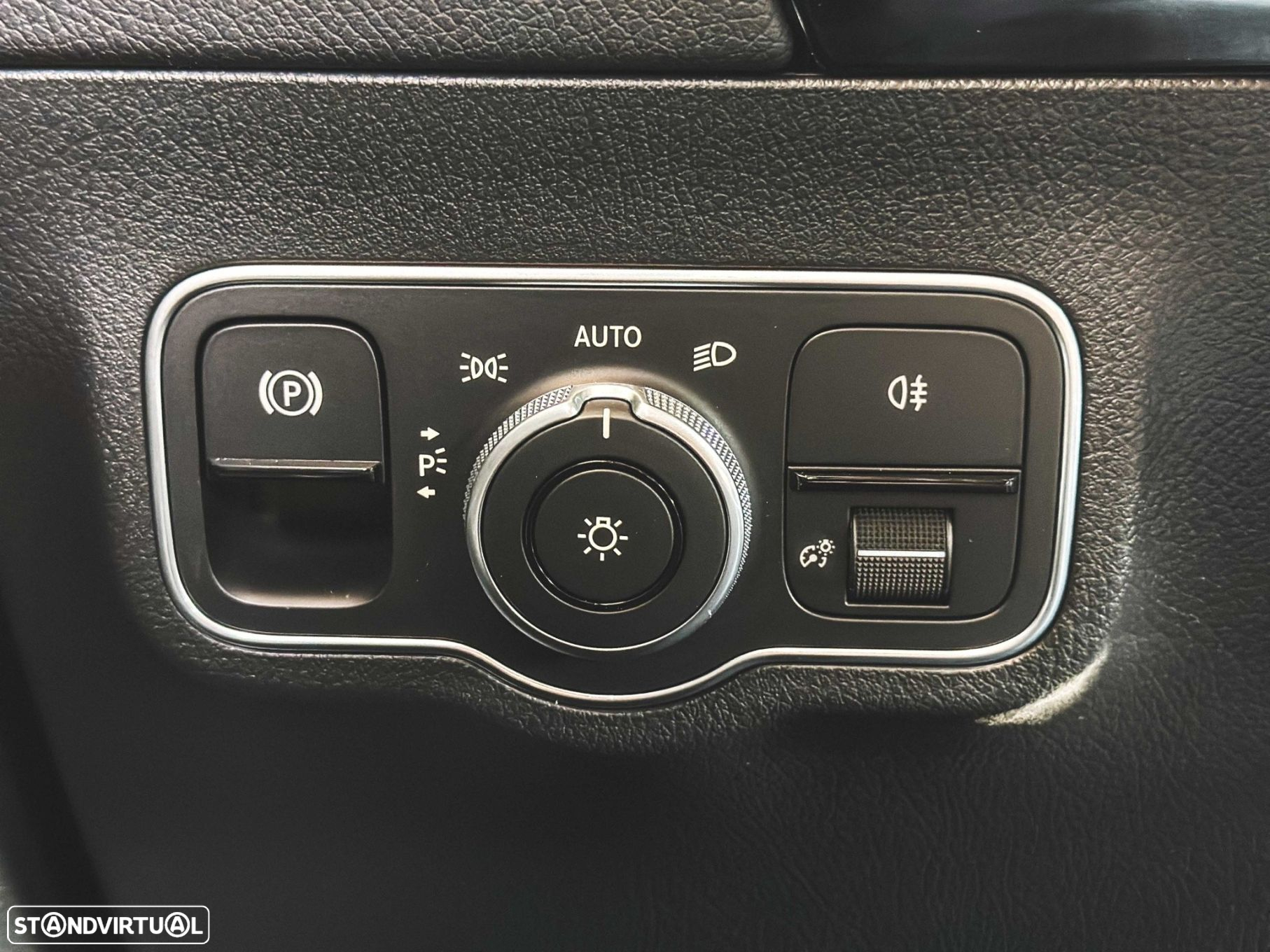 Mercedes-Benz EQA 250+ Progressive - 29