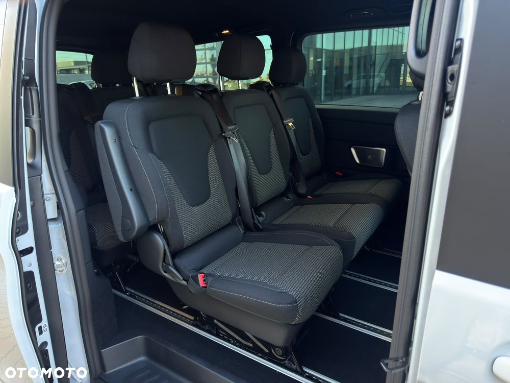 Mercedes-Benz Klasa V 250 d 9G-Tronic Style (długi) - 26