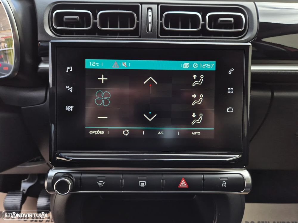 Citroën C3 1.2 PureTech Shine - 32