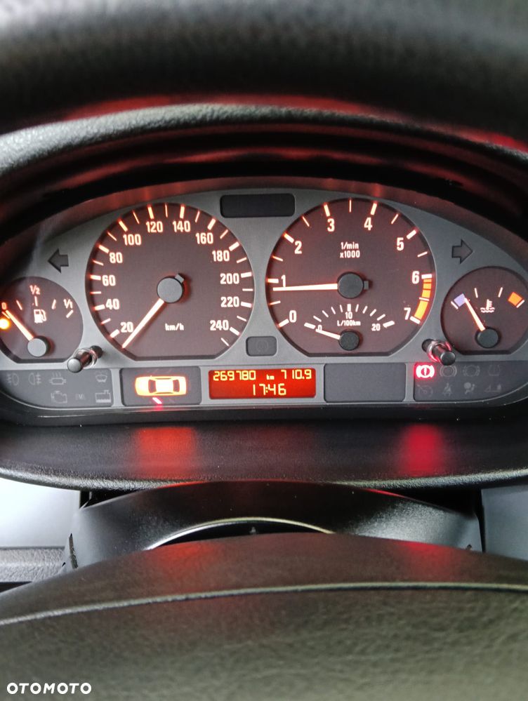 BMW Seria 3 1999 photo 5