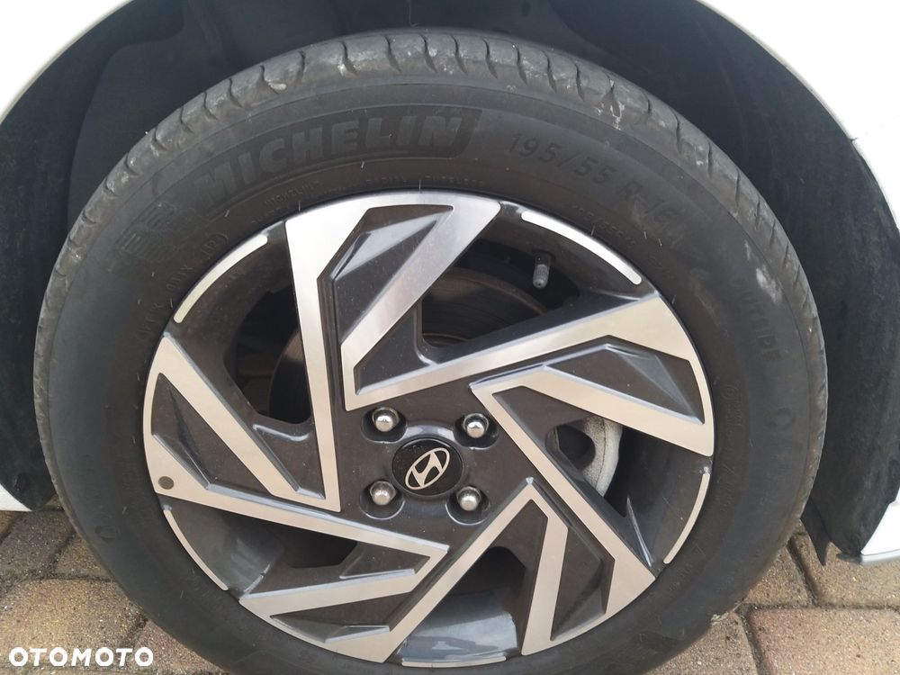 Hyundai i20 1.0 T-GDI - 26