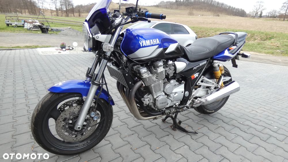 Yamaha XJR - 2