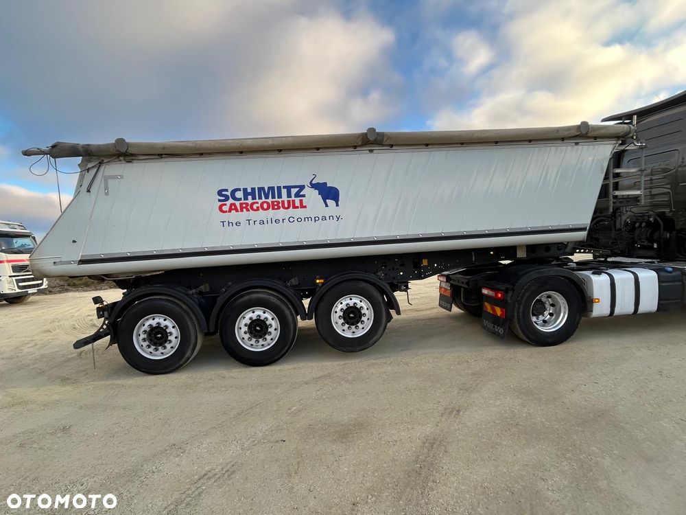 Schmitz Cargobull - 3