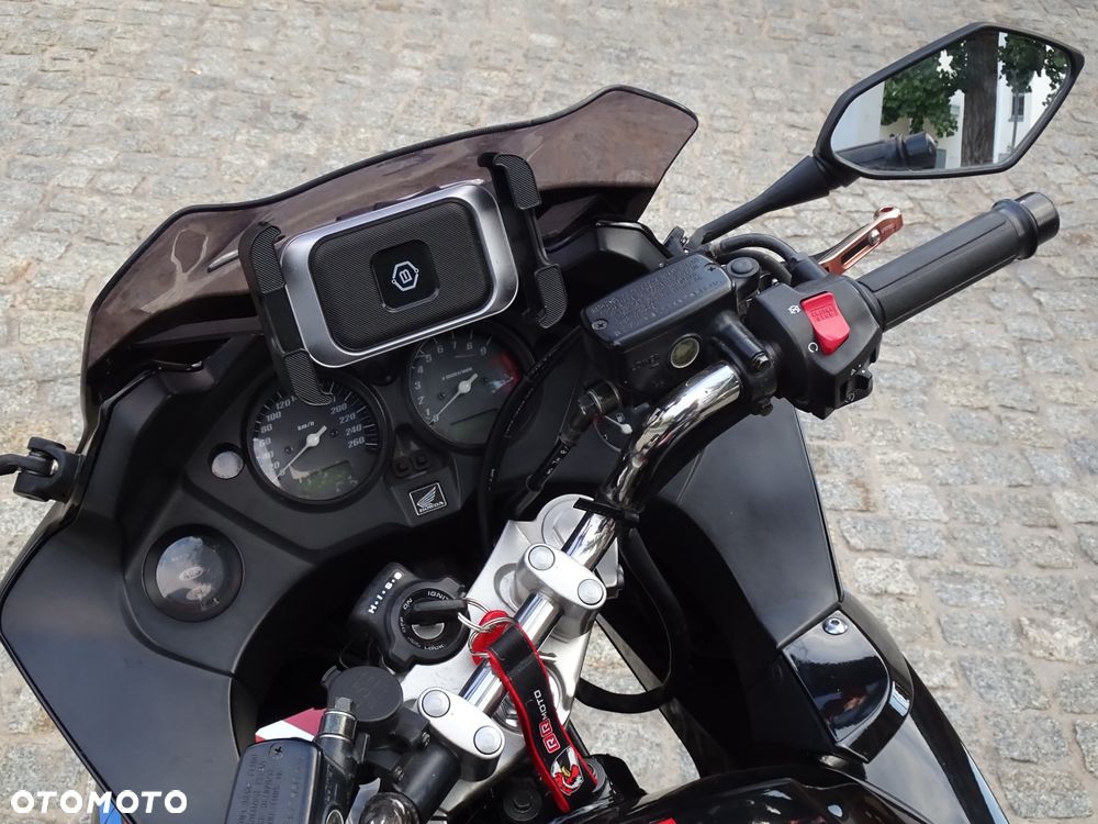 Honda CBF - 21