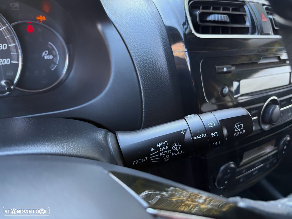 Mitsubishi Space Star 1.2 Intense Connect Edition - 16
