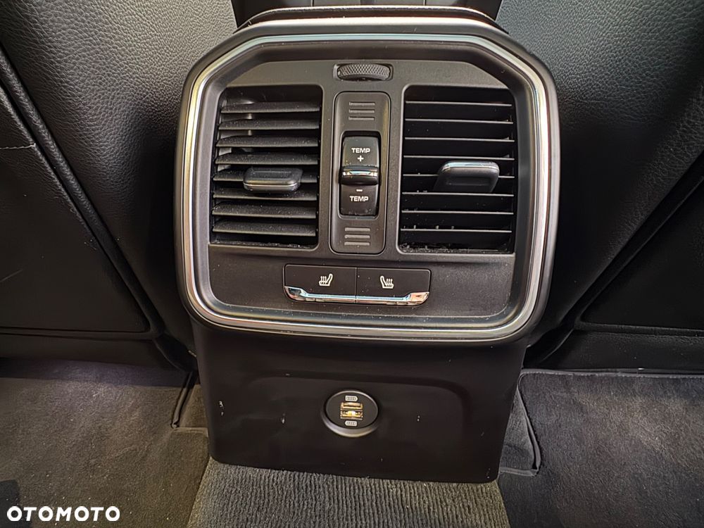 Porsche Macan PDK - 17