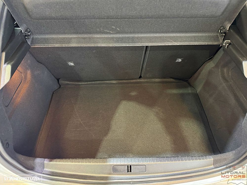 Opel Corsa 1.2 T Hybrid EdCT - 11